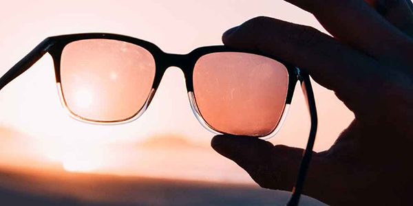 استفاده-از-عینک-برای-محافظت-از-چشم
